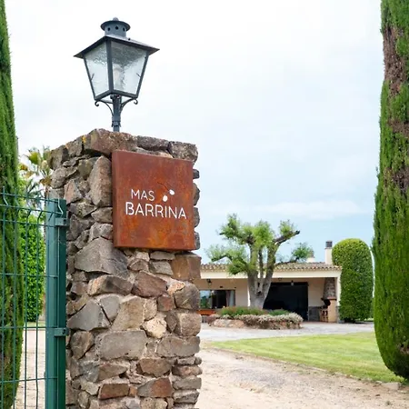 Masia per a 12 amb piscina · Cassà de la Selva Casa de férias Cassà de la Selva