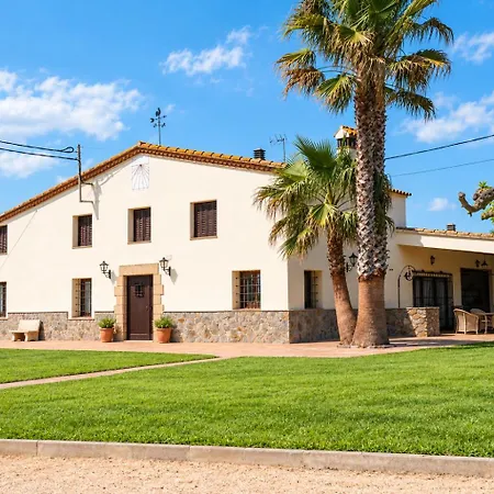 Casa de férias Masia per a 12 amb piscina · Cassà de la Selva *